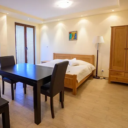 Хотел Parklands & Pool Банско