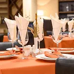 Parklands Hotel&pool Hotel 4*