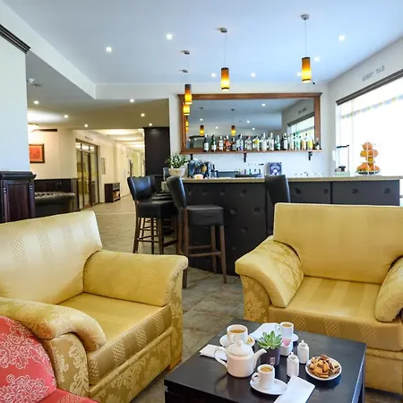Parklands & Pool ホテル バンスコ