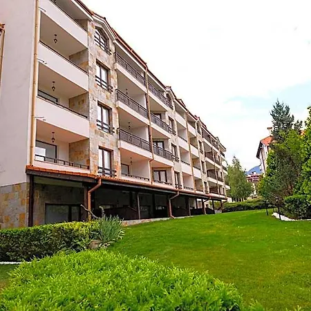 Отель Parklands & Pool 4*