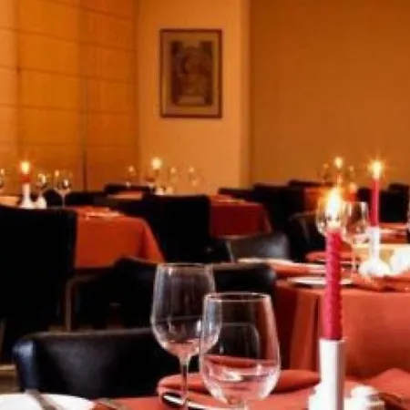 Parklands Hotel&pool Hotel