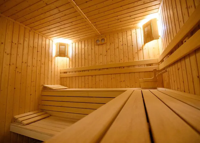 Parklands & Pool 4* Bansko