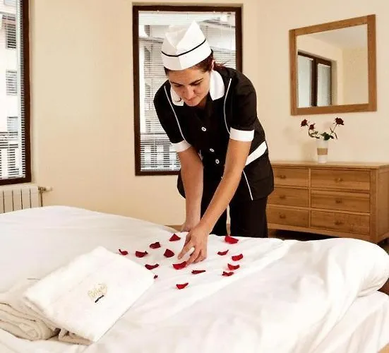 Parklands & Pool Бансько